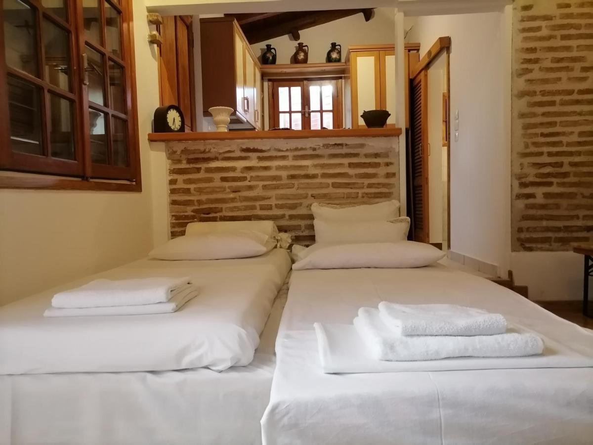 Luxurious Villa At Mets Athén Kültér fotó